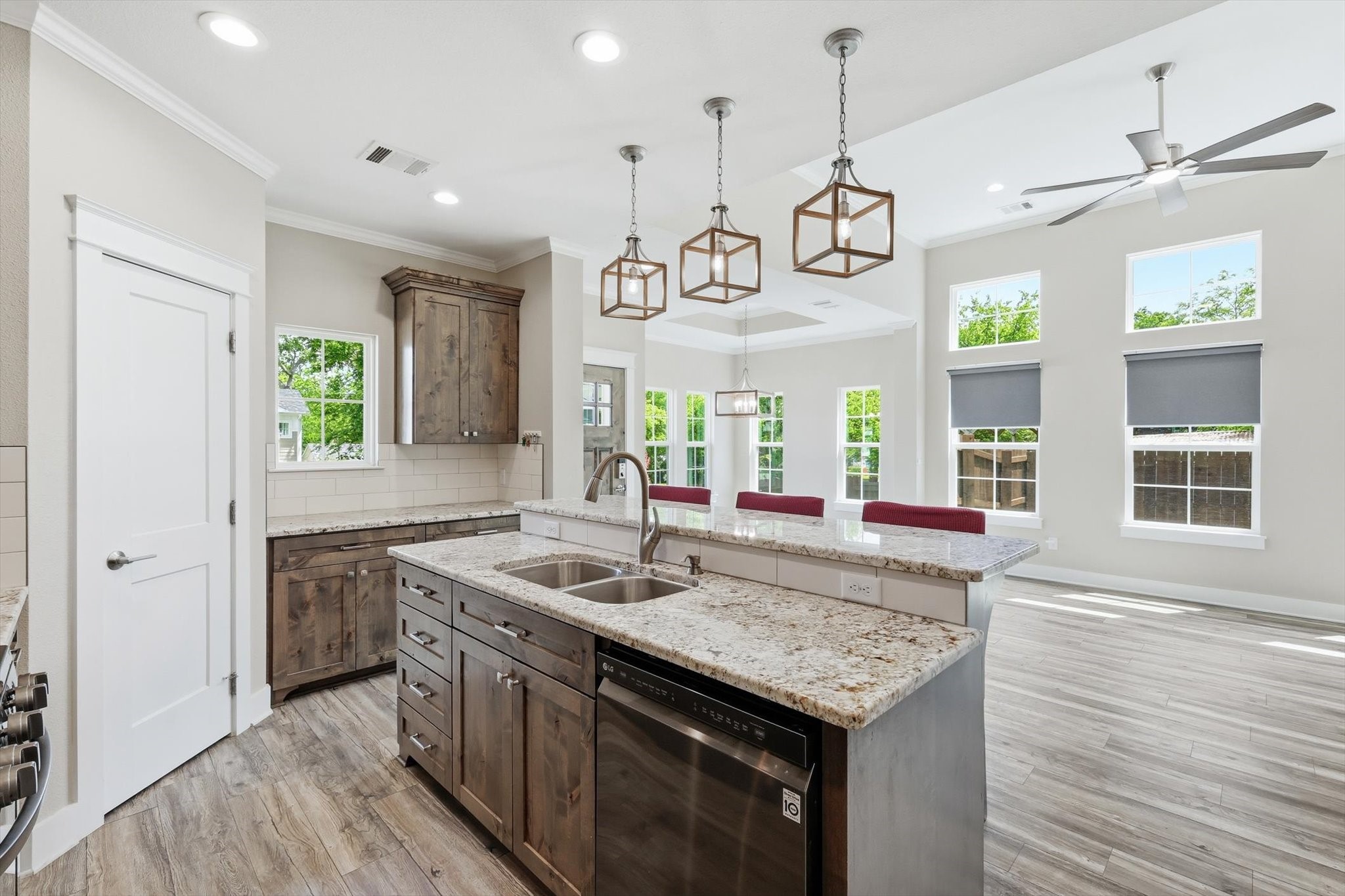 207 Wilson Street Lake Dallas TX 75065