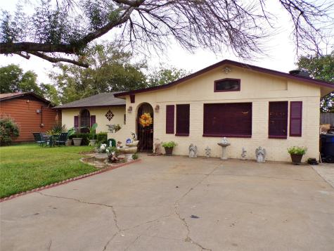3800 David Lane Forest Hill TX 76119