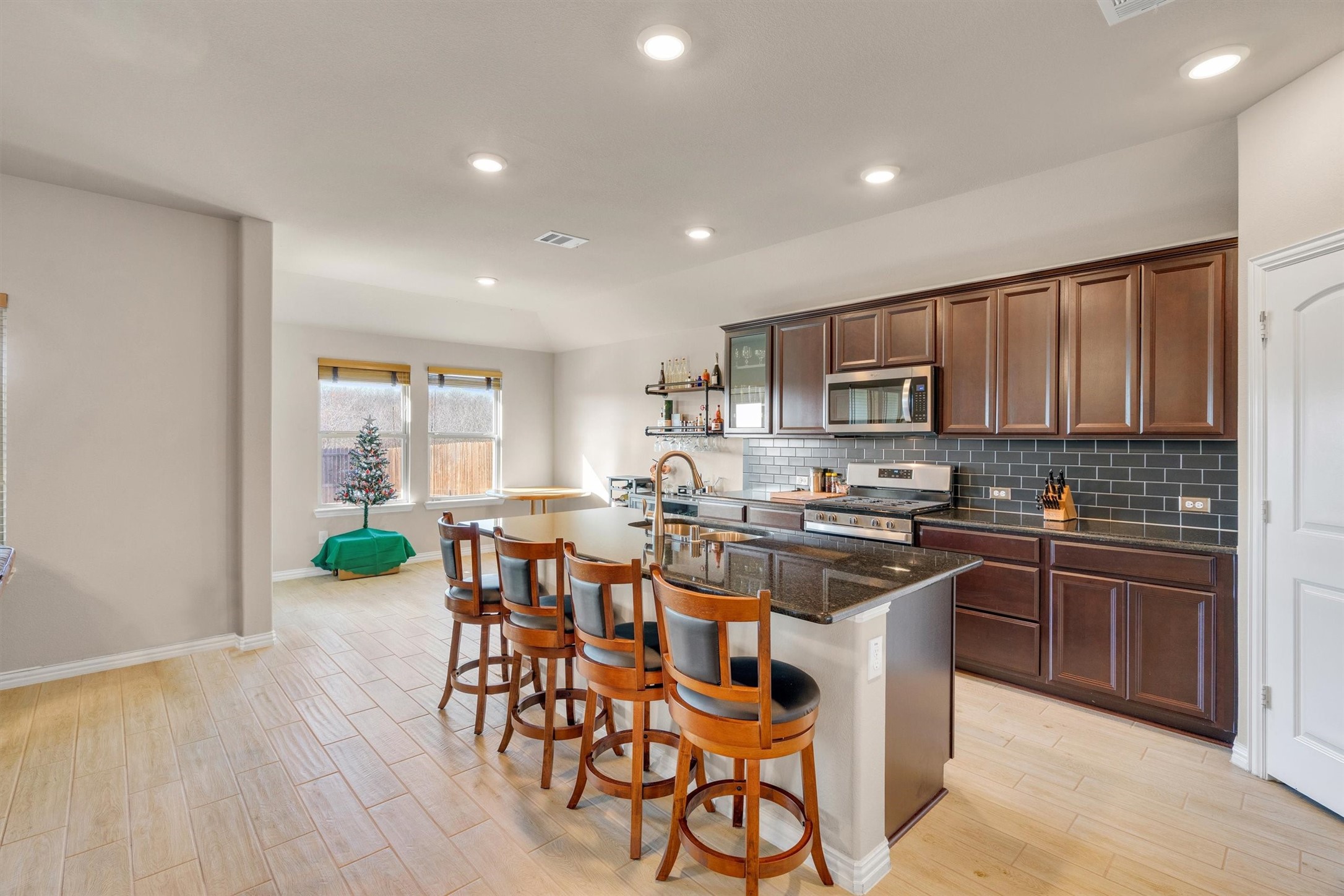 2310 Bellewood Court Crandall TX 75114