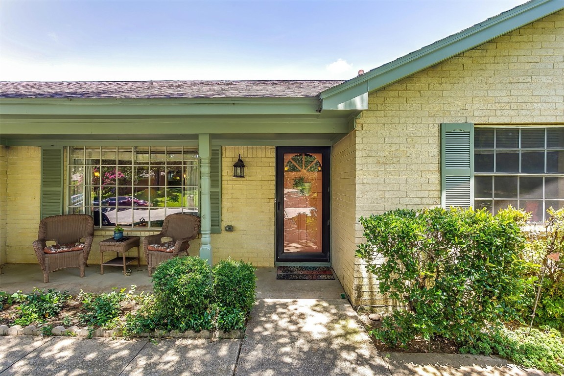420 Circleview Drive N Hurst TX 76054