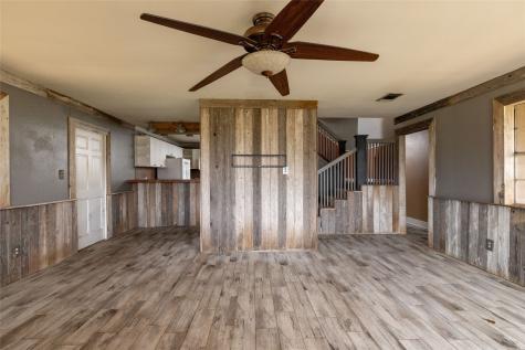 1502 Center Point Road Weatherford TX 76087