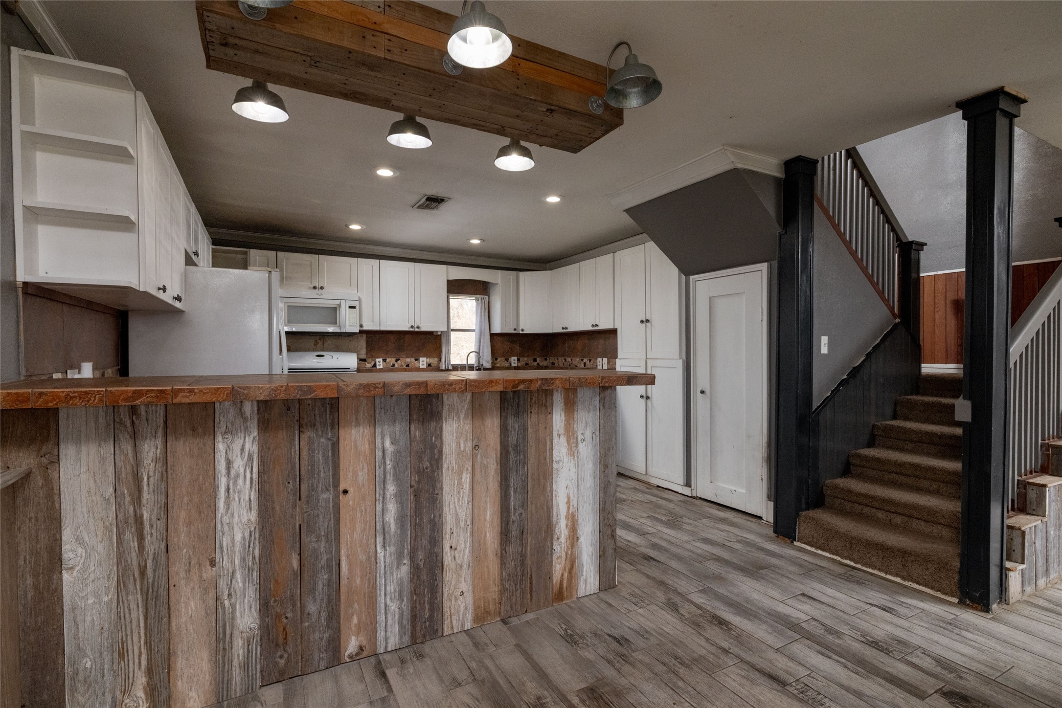 1502 Center Point Road Weatherford TX 76087