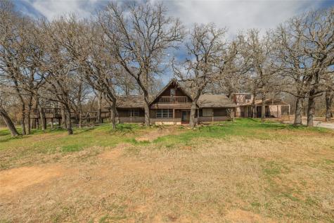 1502 Center Point Road Weatherford TX 76087