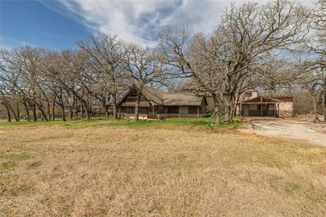 1502 Center Point Road Weatherford TX 76087