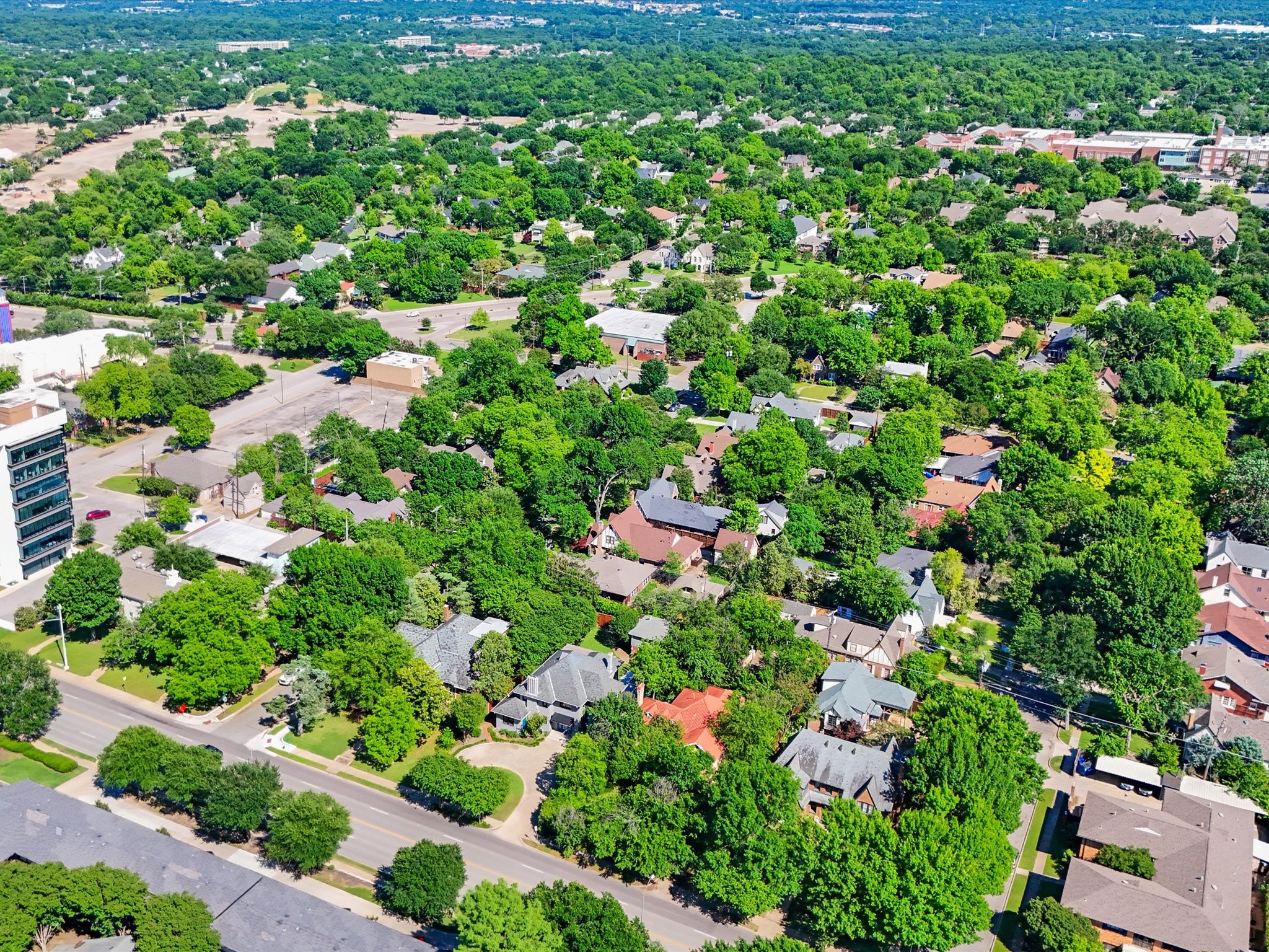 6116 Gaston Avenue Dallas TX 75214