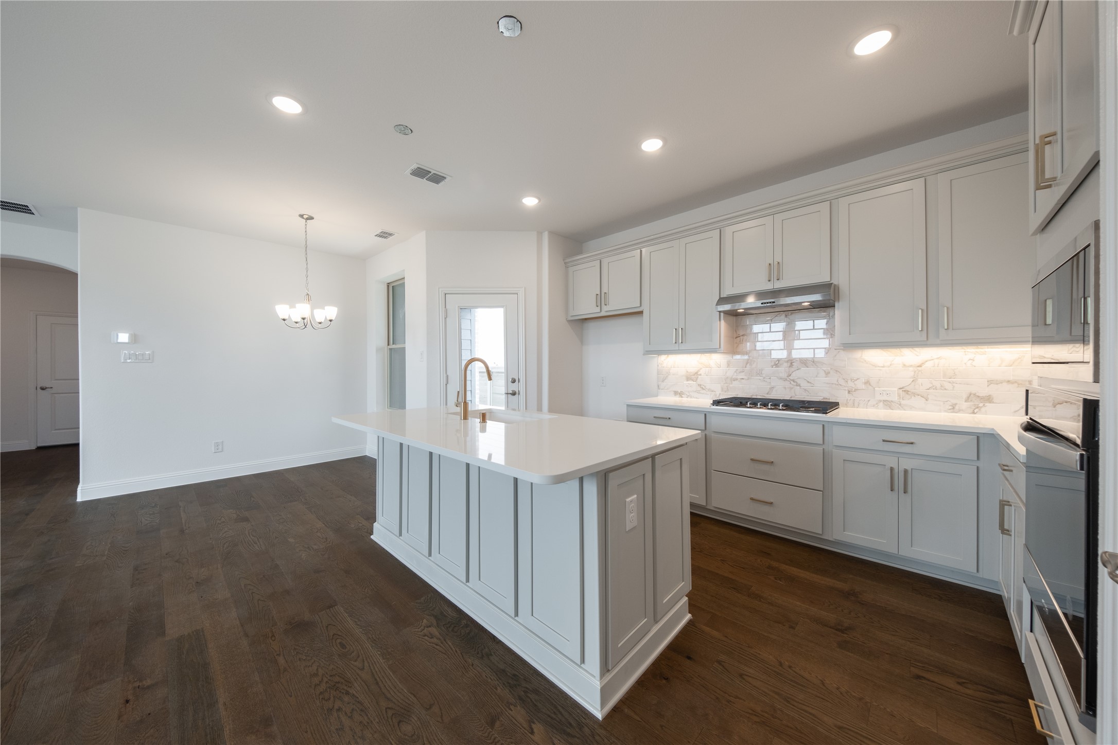 8805 Acorn Avenue Justin TX 76247