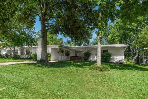 532 Thompson Street Irving TX 75061