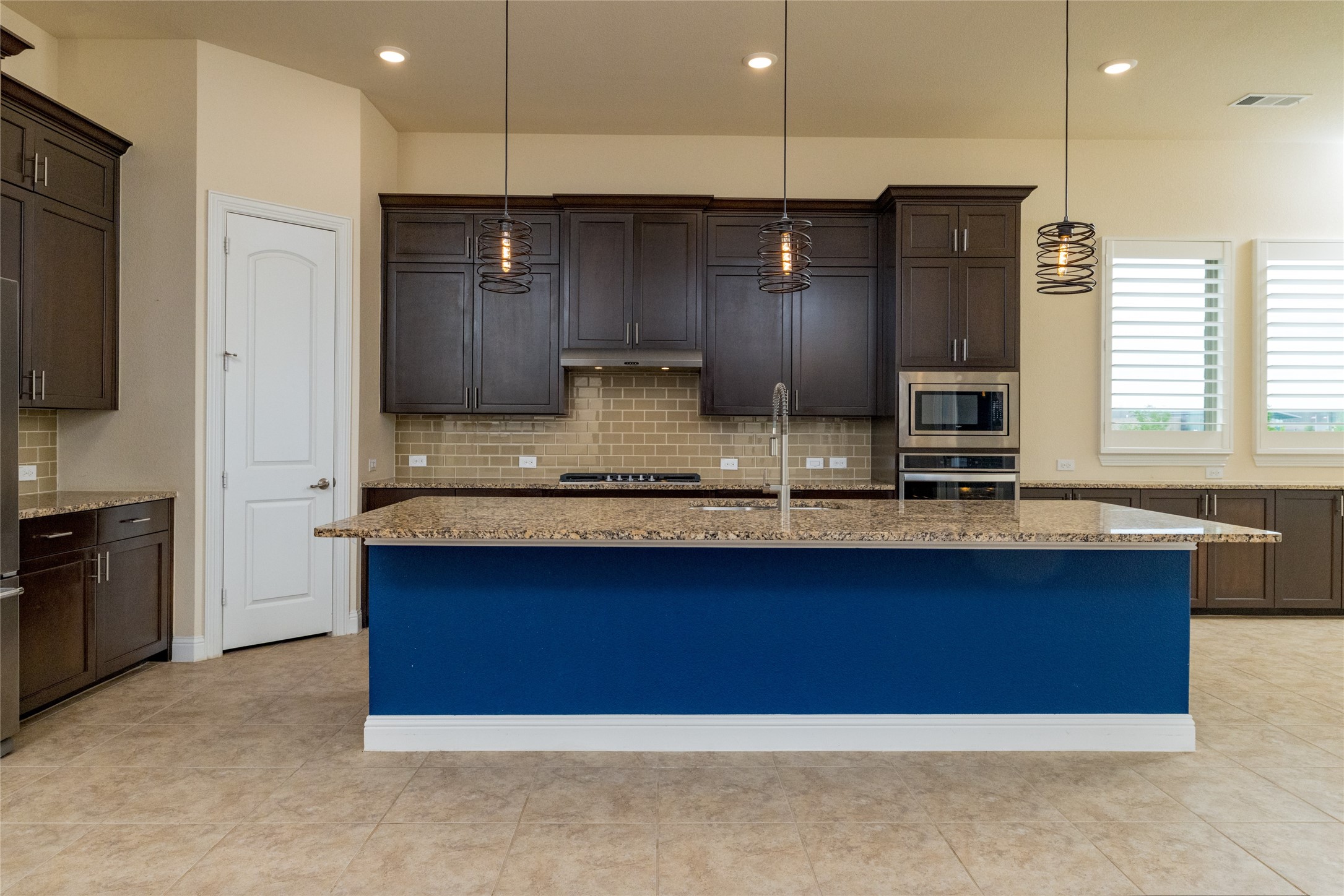 11701 Slumber Falls Drive Flower Mound TX 76226