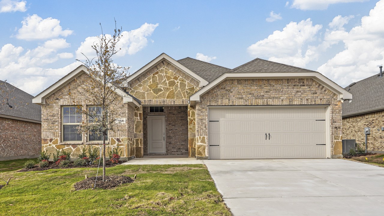 111 Lantern Road Caddo Mills TX 75135