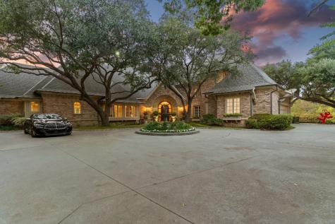 13833 Creekside Place Dallas TX 75240