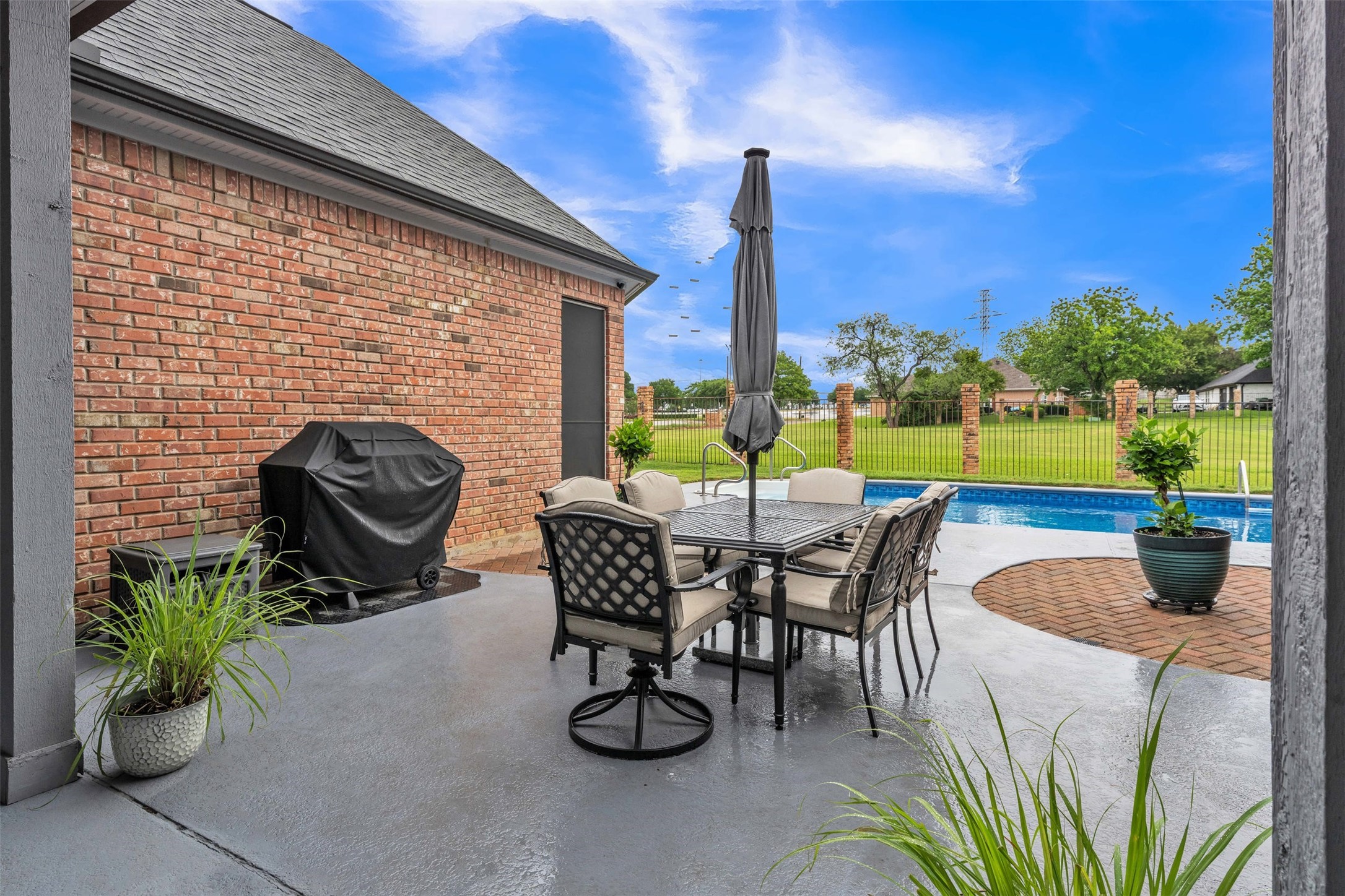 6205 Skylark Circle North Richland Hills TX 76180