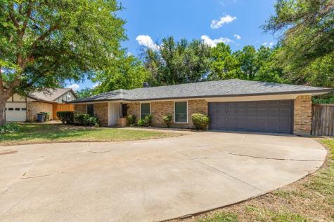 1012 Hickory Court Mansfield TX 76063
