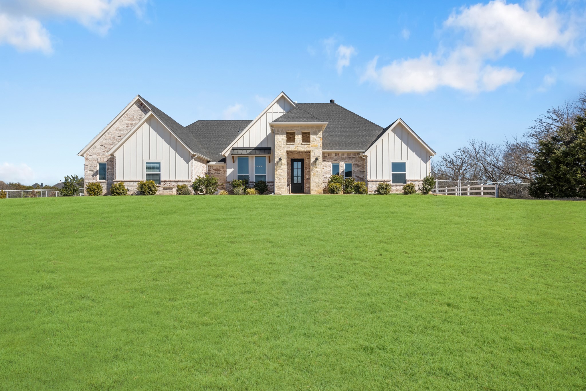 123 S Silver Saddle Trail Weatherford TX 76087