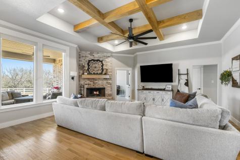 123 S Silver Saddle Trail Weatherford TX 76087