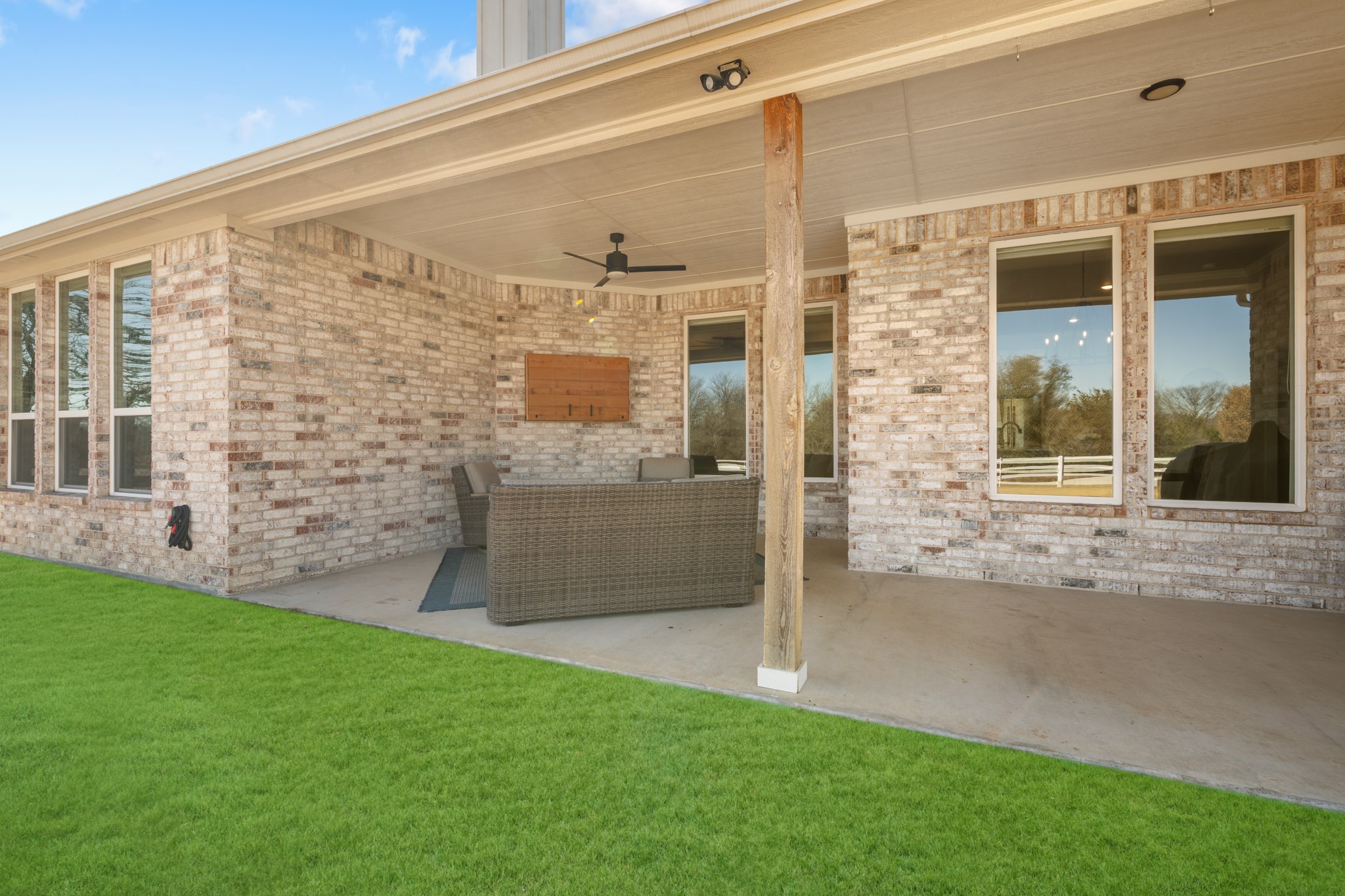 123 S Silver Saddle Trail Weatherford TX 76087