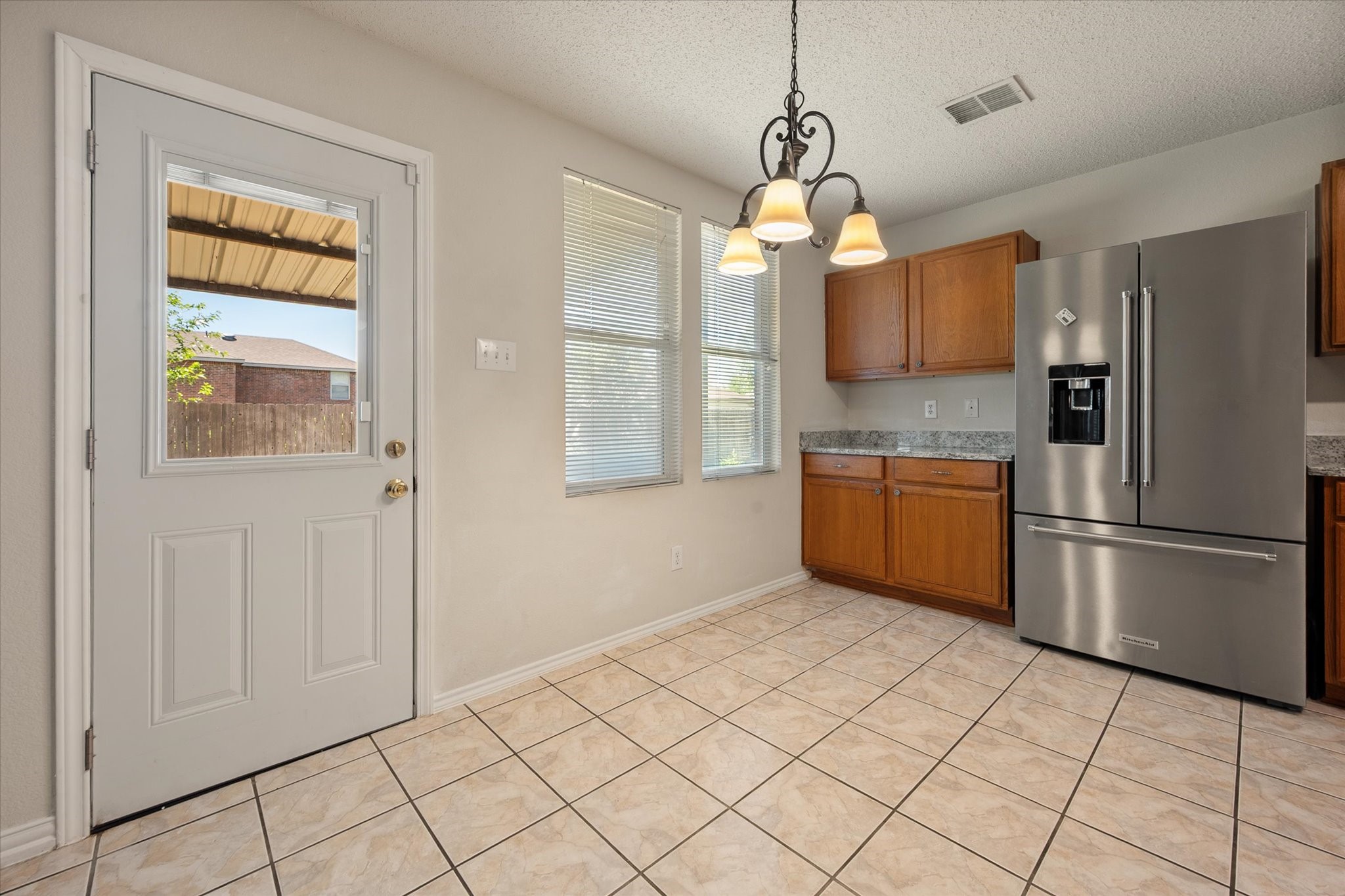 2139 Hacienda Court Grand Prairie TX 75052