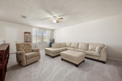 2139 Hacienda Court Grand Prairie TX 75052