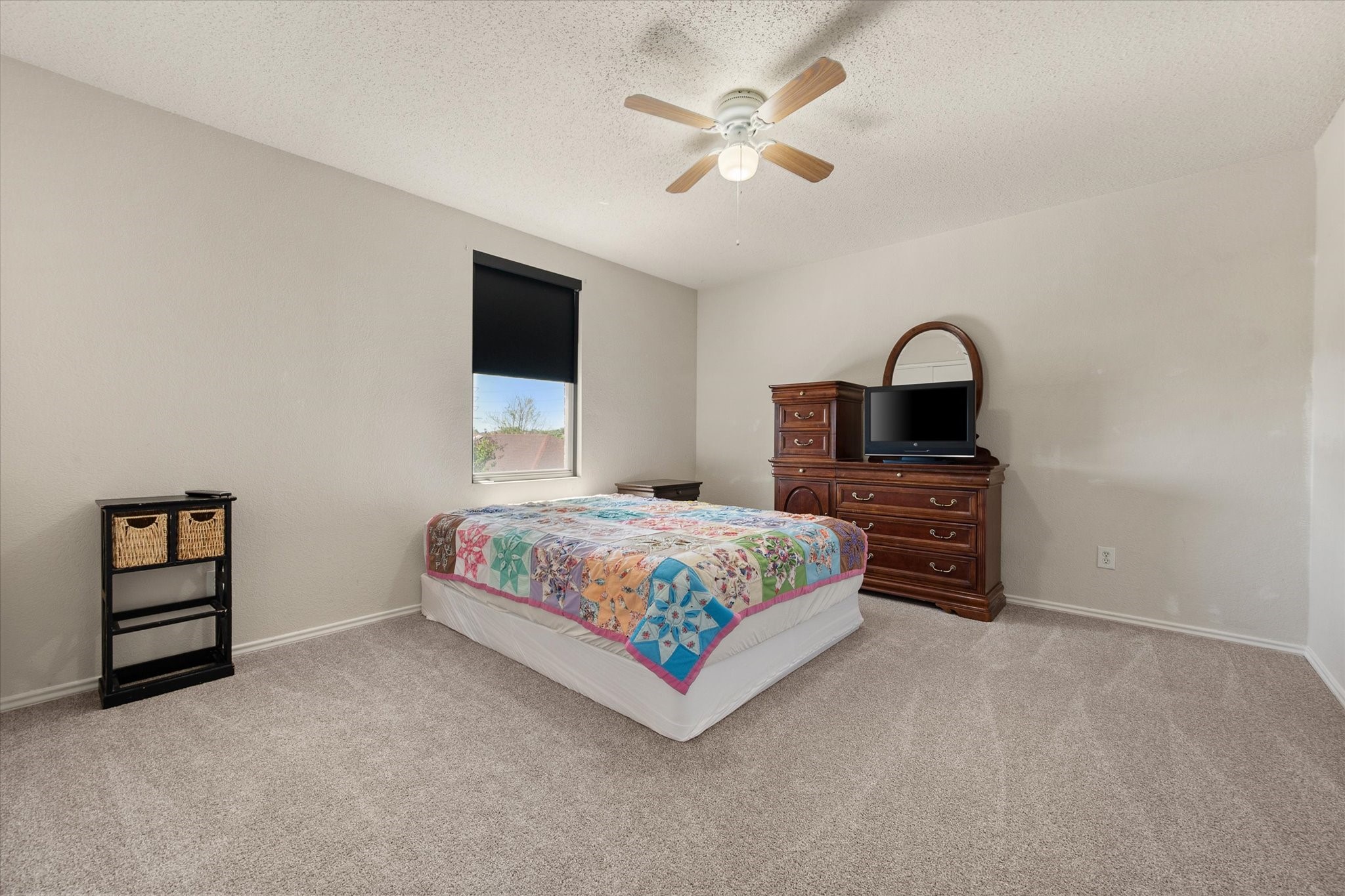 2139 Hacienda Court Grand Prairie TX 75052