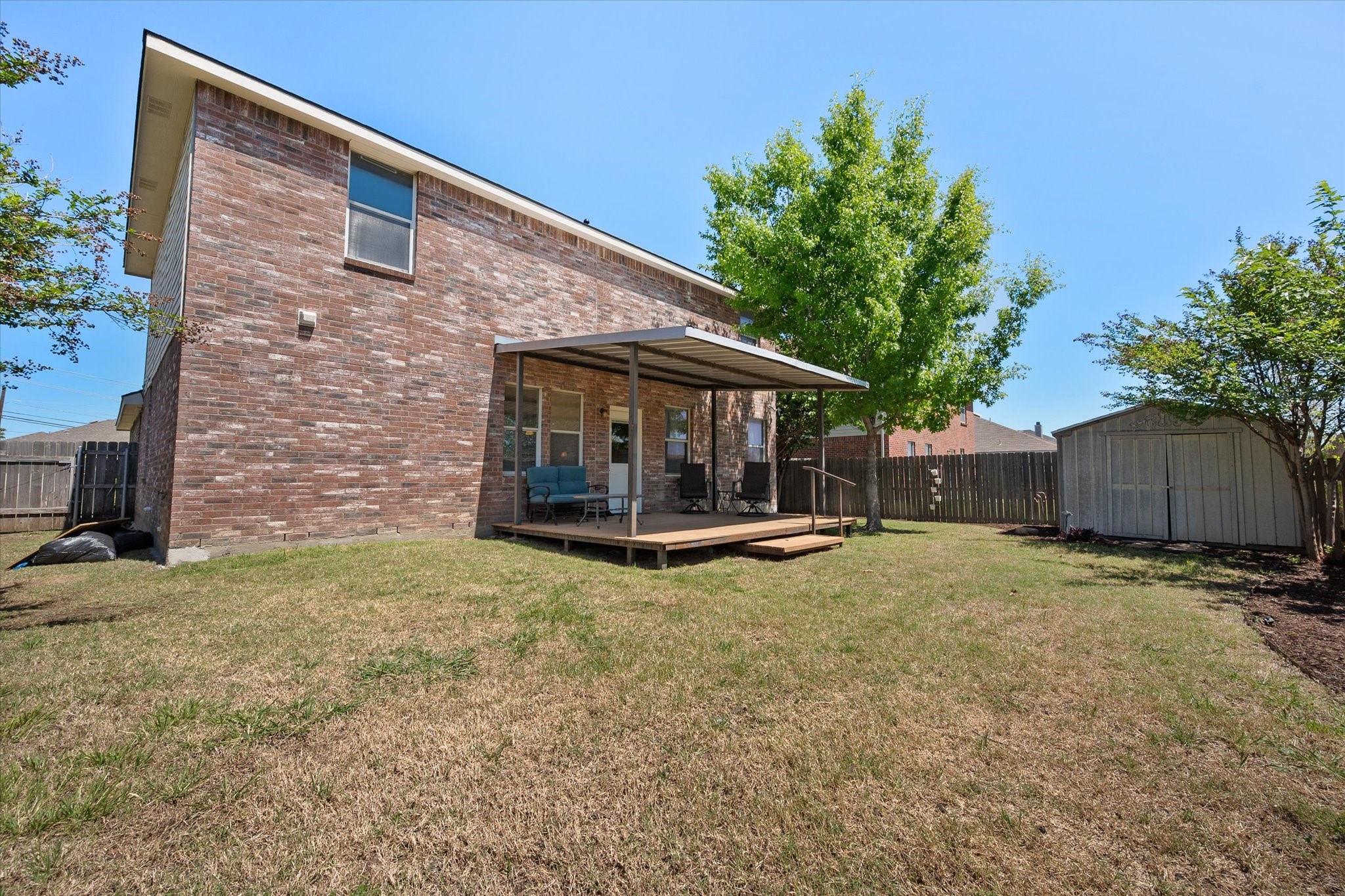 2139 Hacienda Court Grand Prairie TX 75052