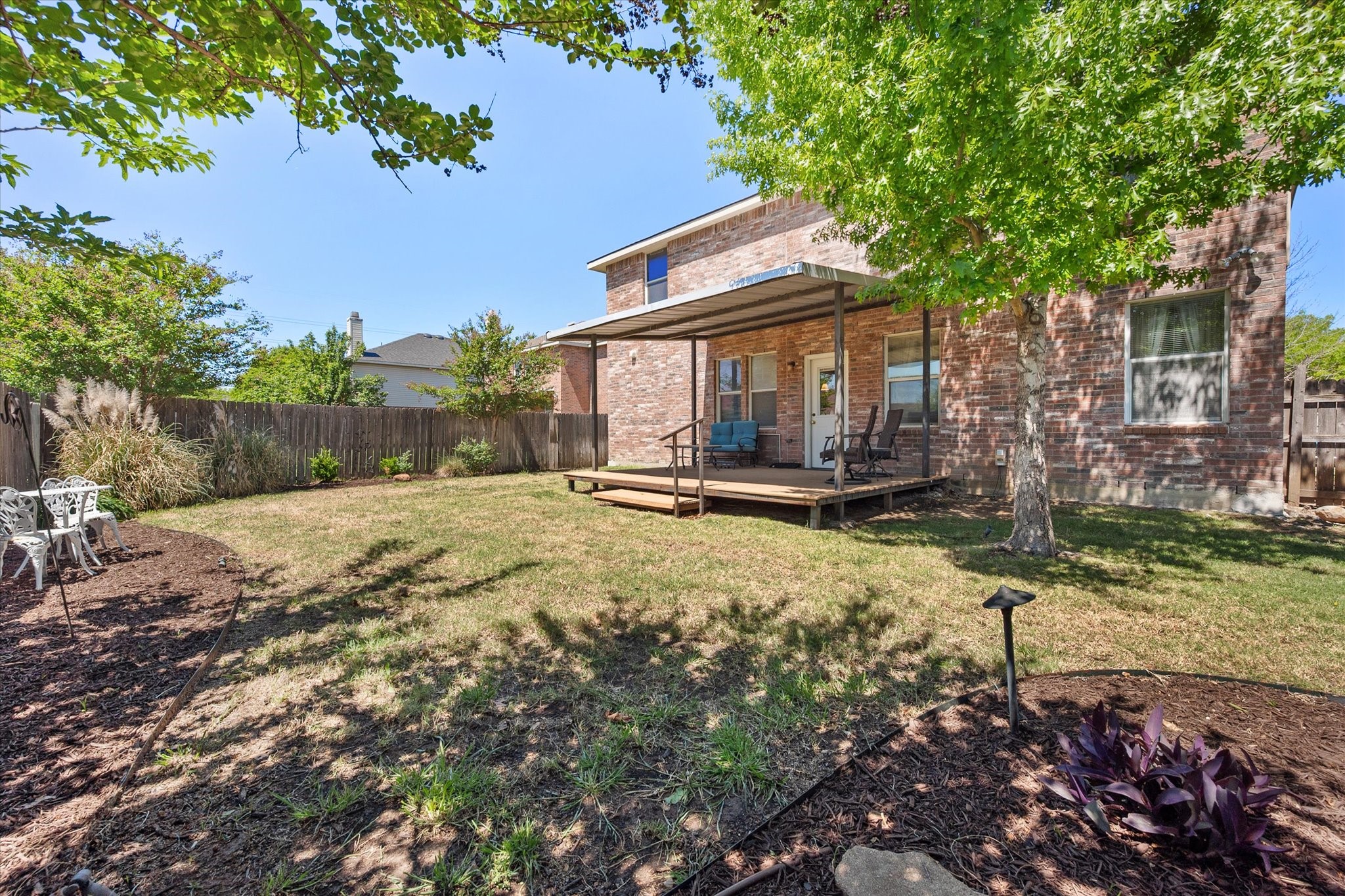 2139 Hacienda Court Grand Prairie TX 75052