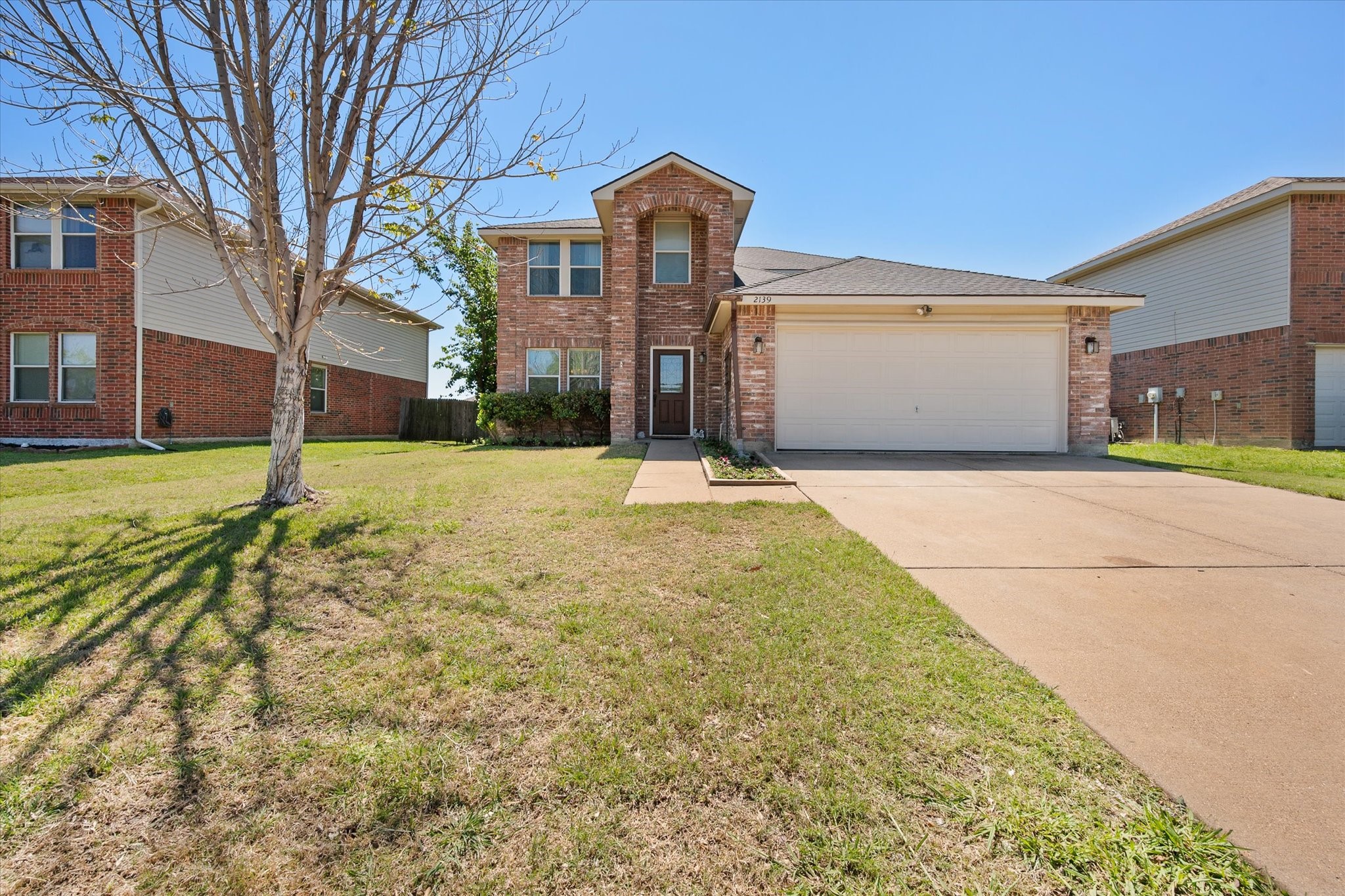 2139 Hacienda Court Grand Prairie TX 75052