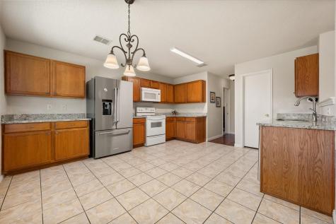 2139 Hacienda Court Grand Prairie TX 75052