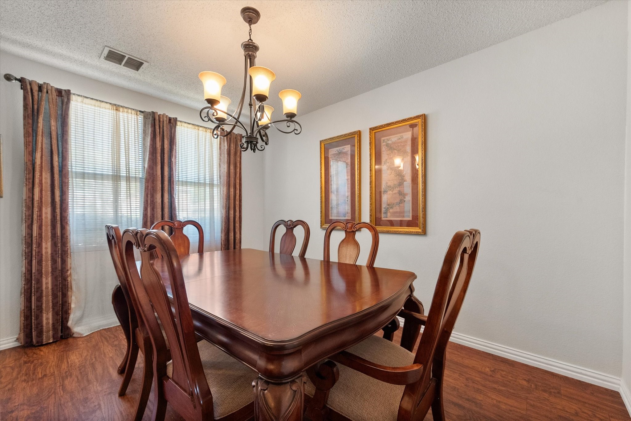 2139 Hacienda Court Grand Prairie TX 75052