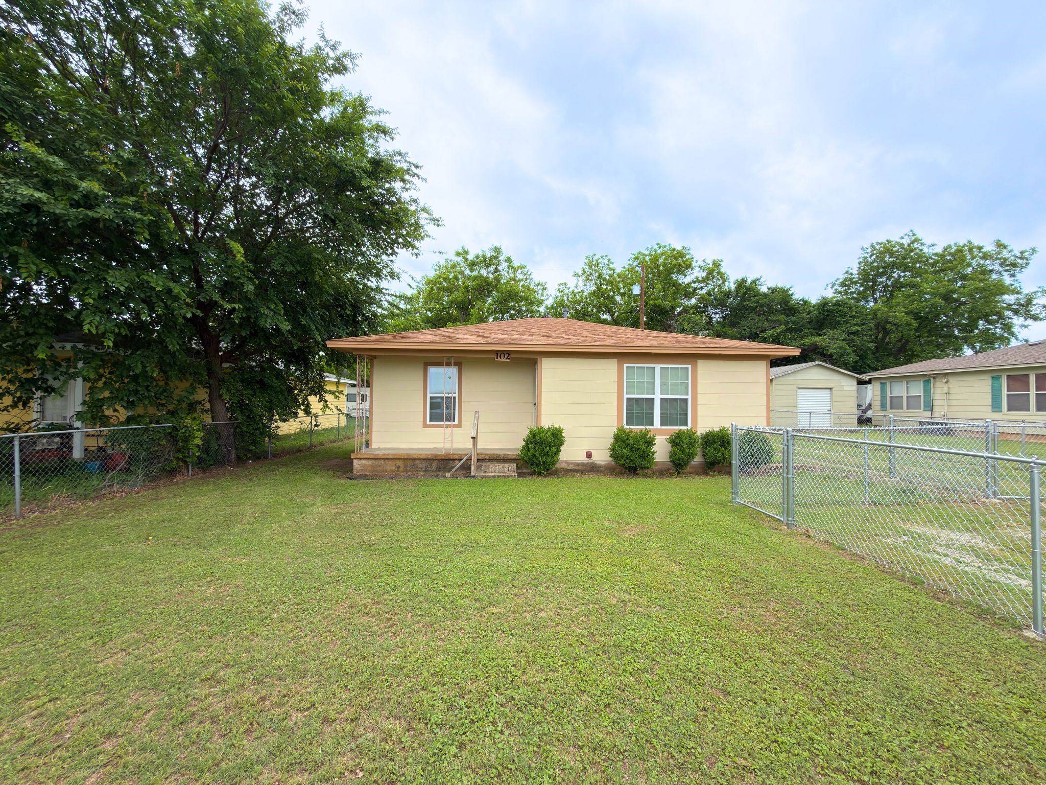 102 Ator Street Lipan TX 76462