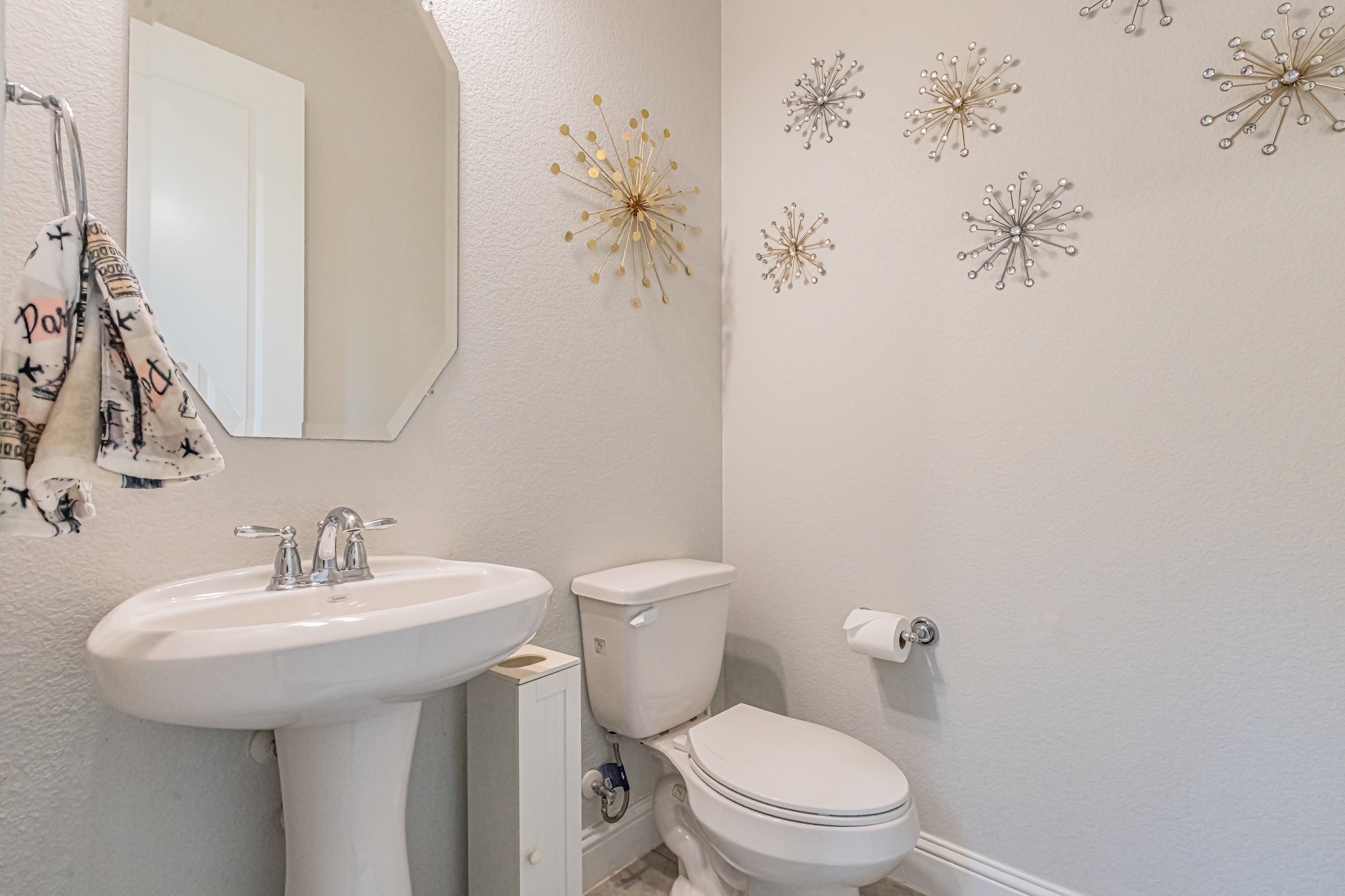 304 Adam Way Euless TX 76040