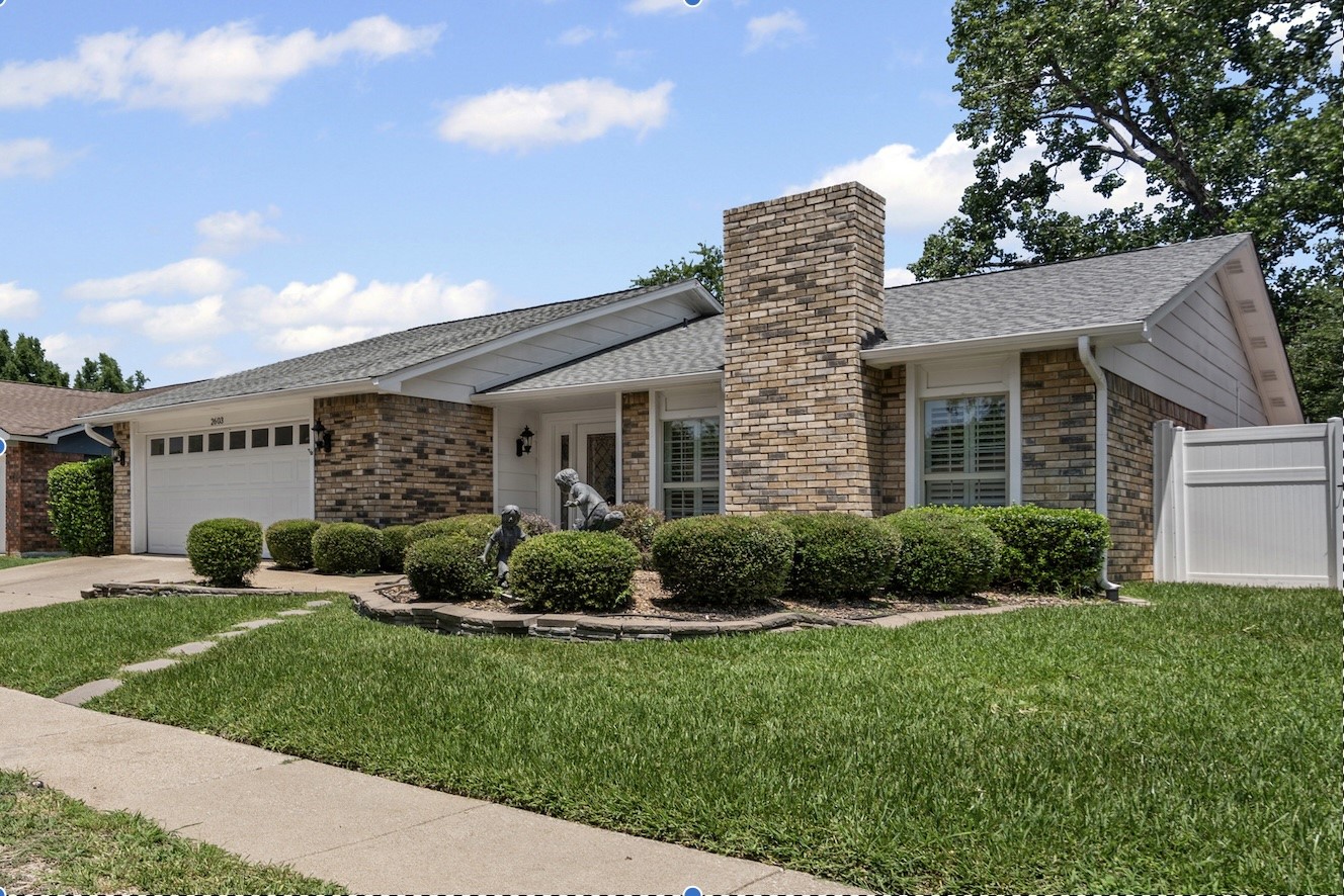 2603 Ridgemoor Court Arlington TX 76016
