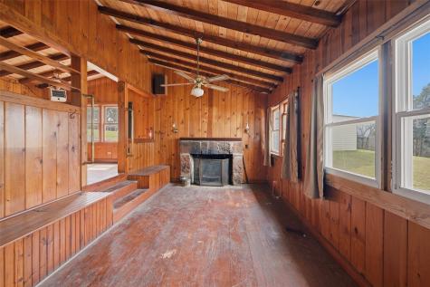 41 Cedar Bayou Boulevard Gordonville TX 76245