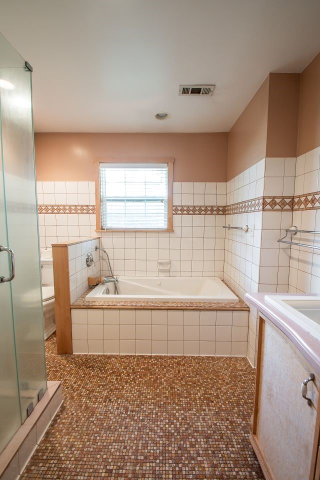 319 Spruce Street Van TX 75790