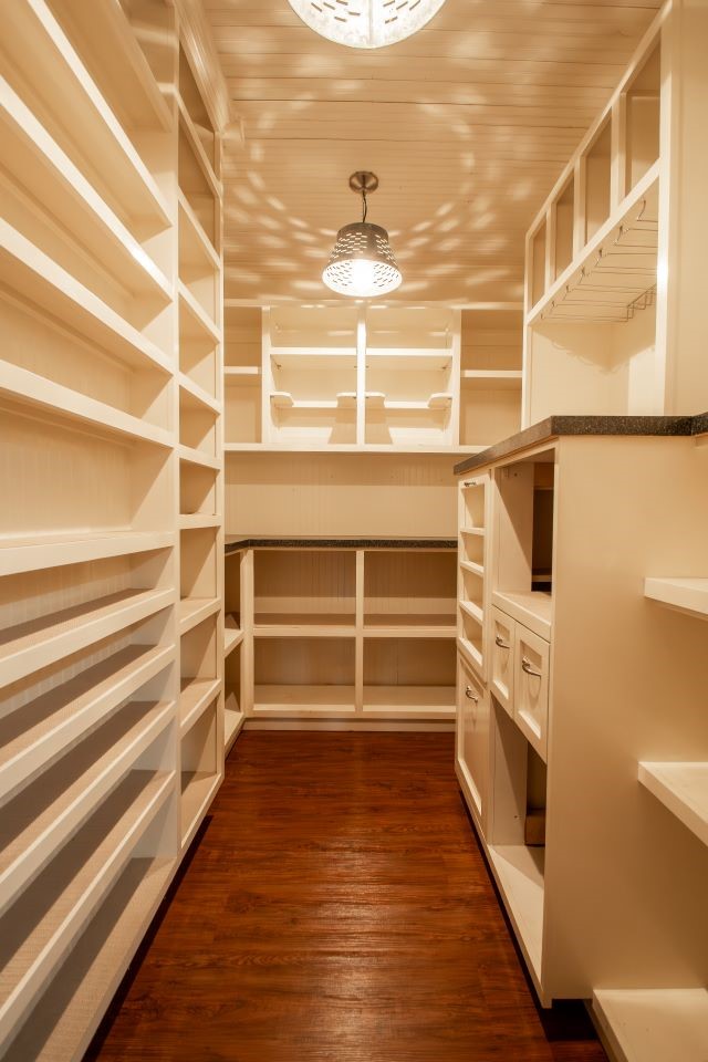319 Spruce Street Van TX 75790