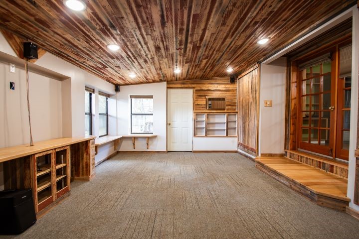 319 Spruce Street Van TX 75790
