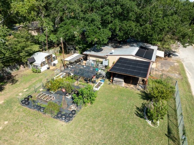 319 Spruce Street Van TX 75790