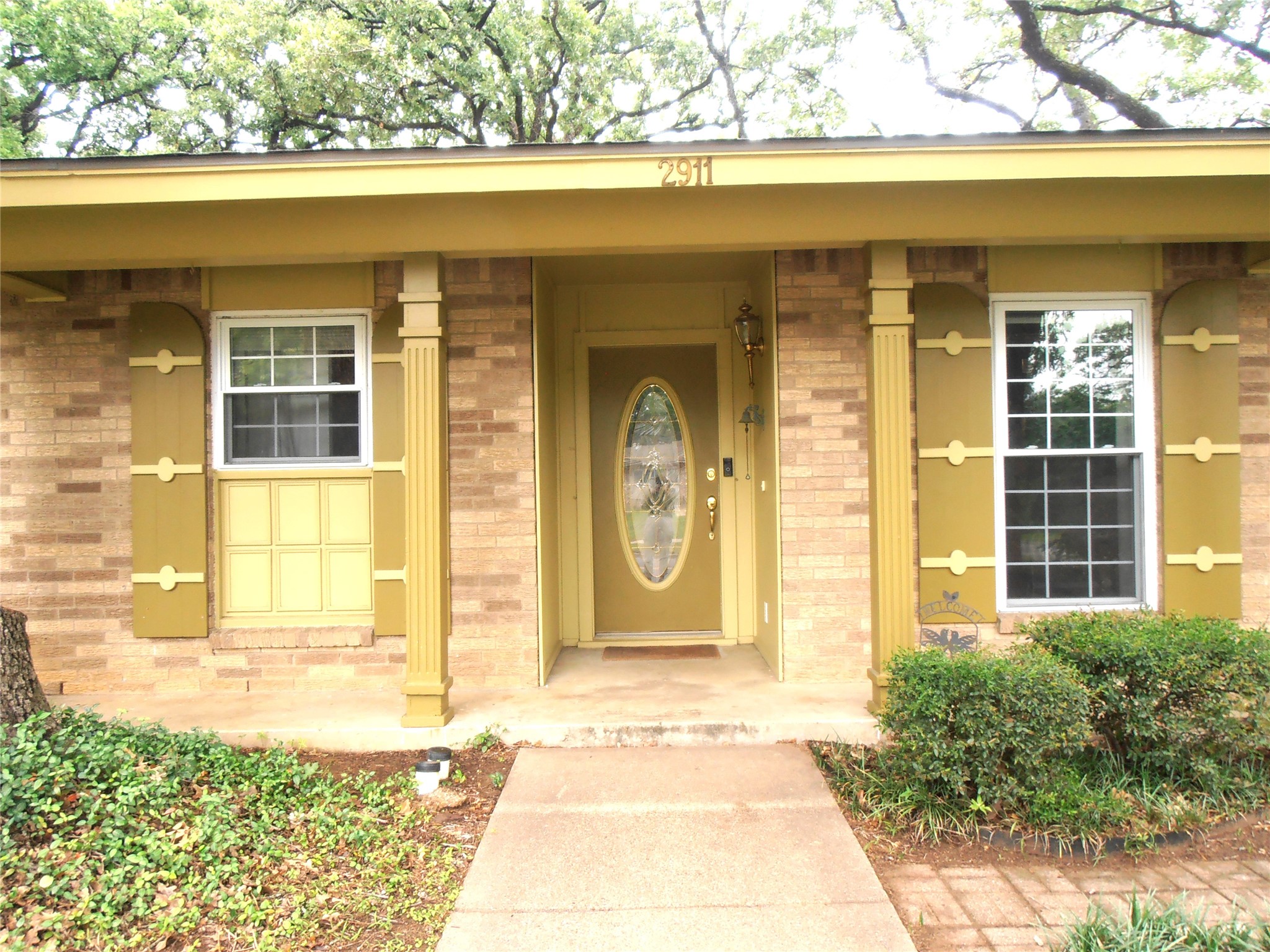 2911 Norwood Lane Arlington TX 76013