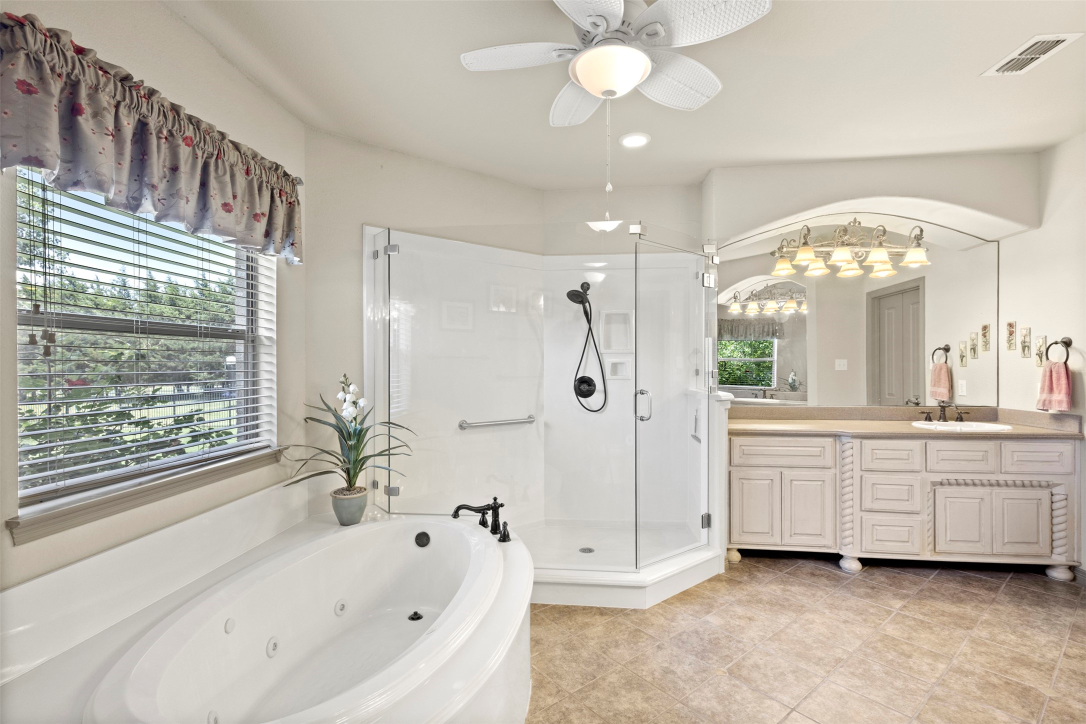 6831 Brooke Boulevard Midlothian TX 76065