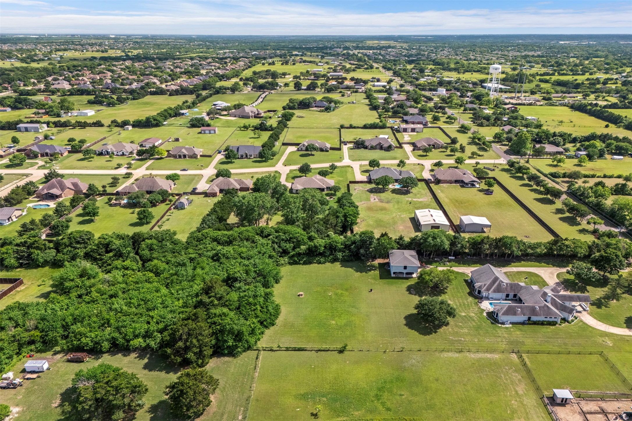 6831 Brooke Boulevard Midlothian TX 76065
