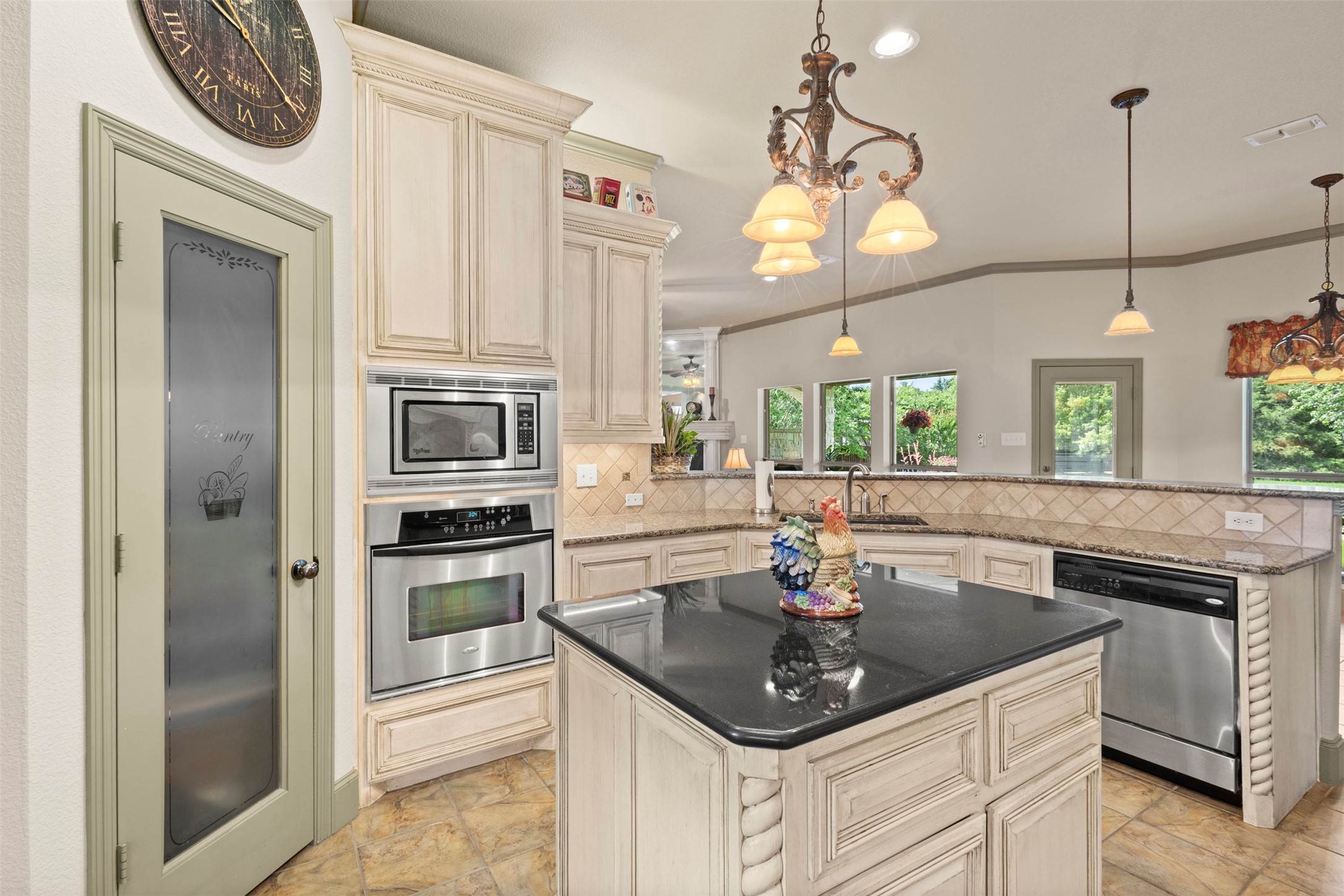6831 Brooke Boulevard Midlothian TX 76065
