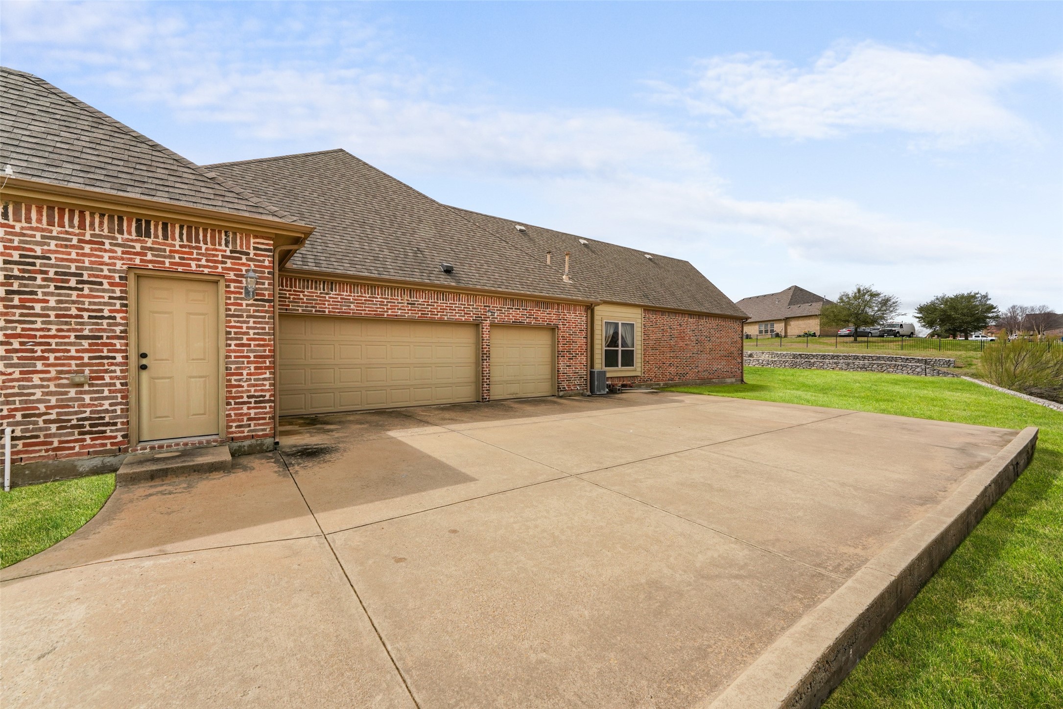 415 Stoney Creek Boulevard Sunnyvale TX 75182