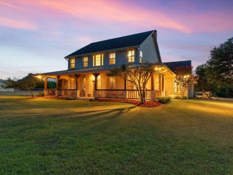 3610 Farm Land Court Granbury TX 76048