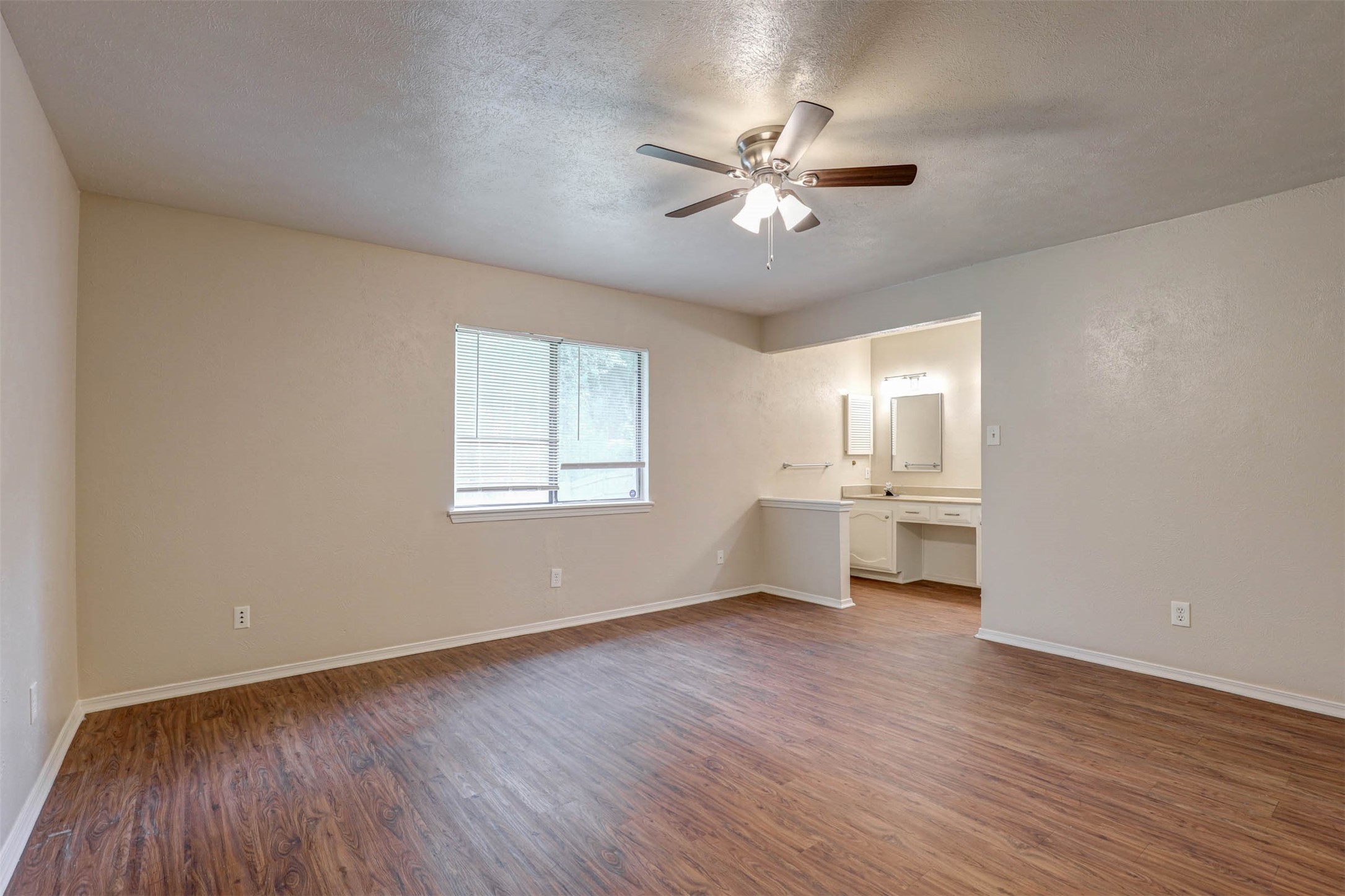 620 Nora Lane Desoto TX 75115