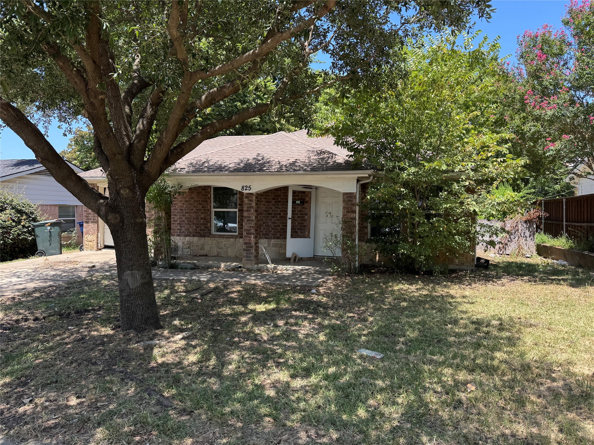 825 E Ridgewood Drive Garland TX 75041