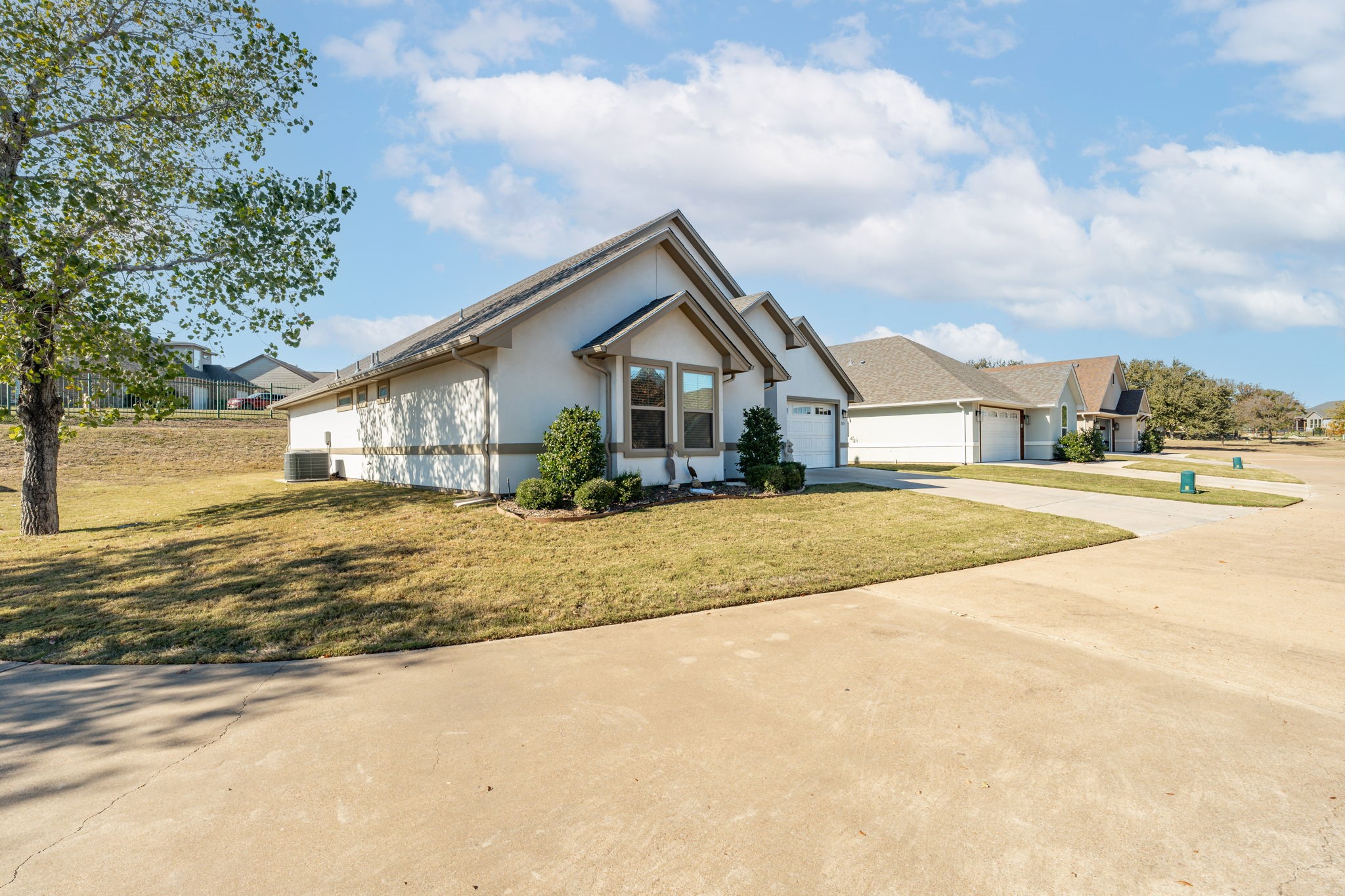 105 Easy Street Glen Rose TX 76043
