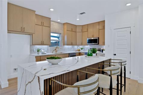 414 Wilson Street Mckinney TX 75069