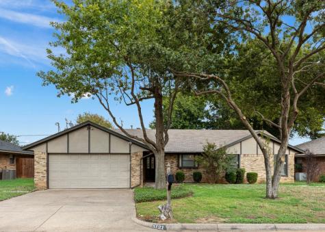 5121 Red River Drive Arlington TX 76017