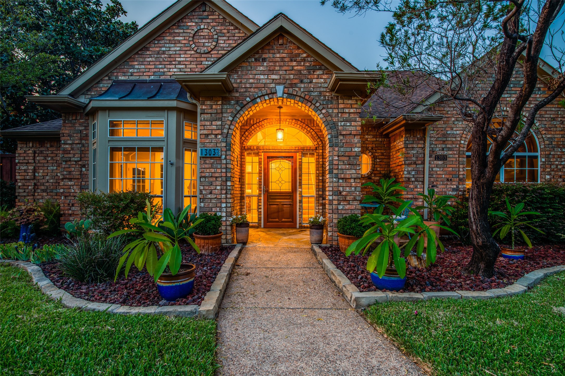1303 Royal Palm Lane Carrollton TX 75007