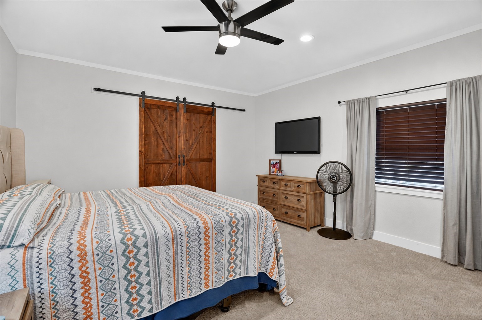 1120 Warden Street Benbrook TX 76126
