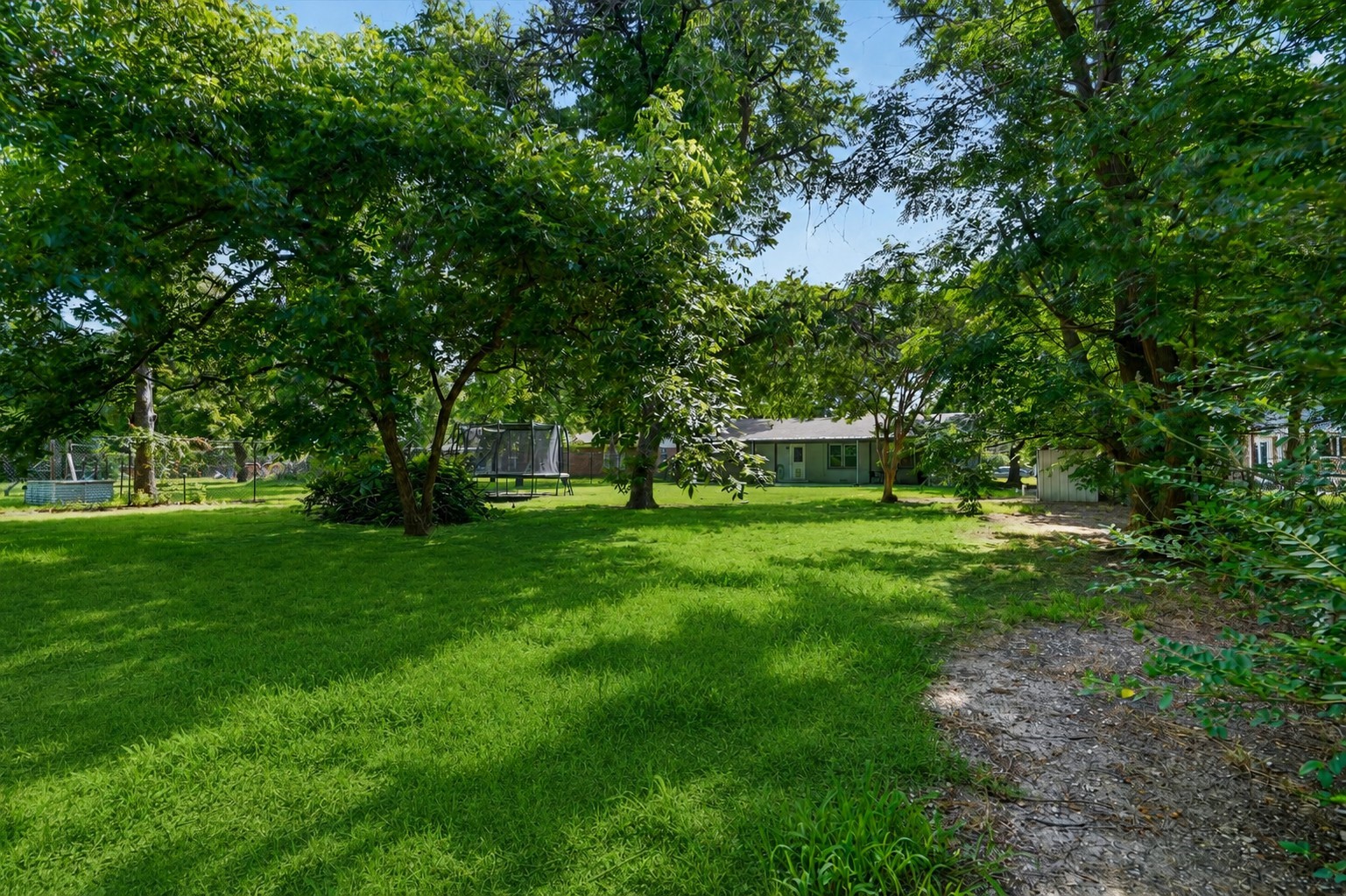1120 Warden Street Benbrook TX 76126