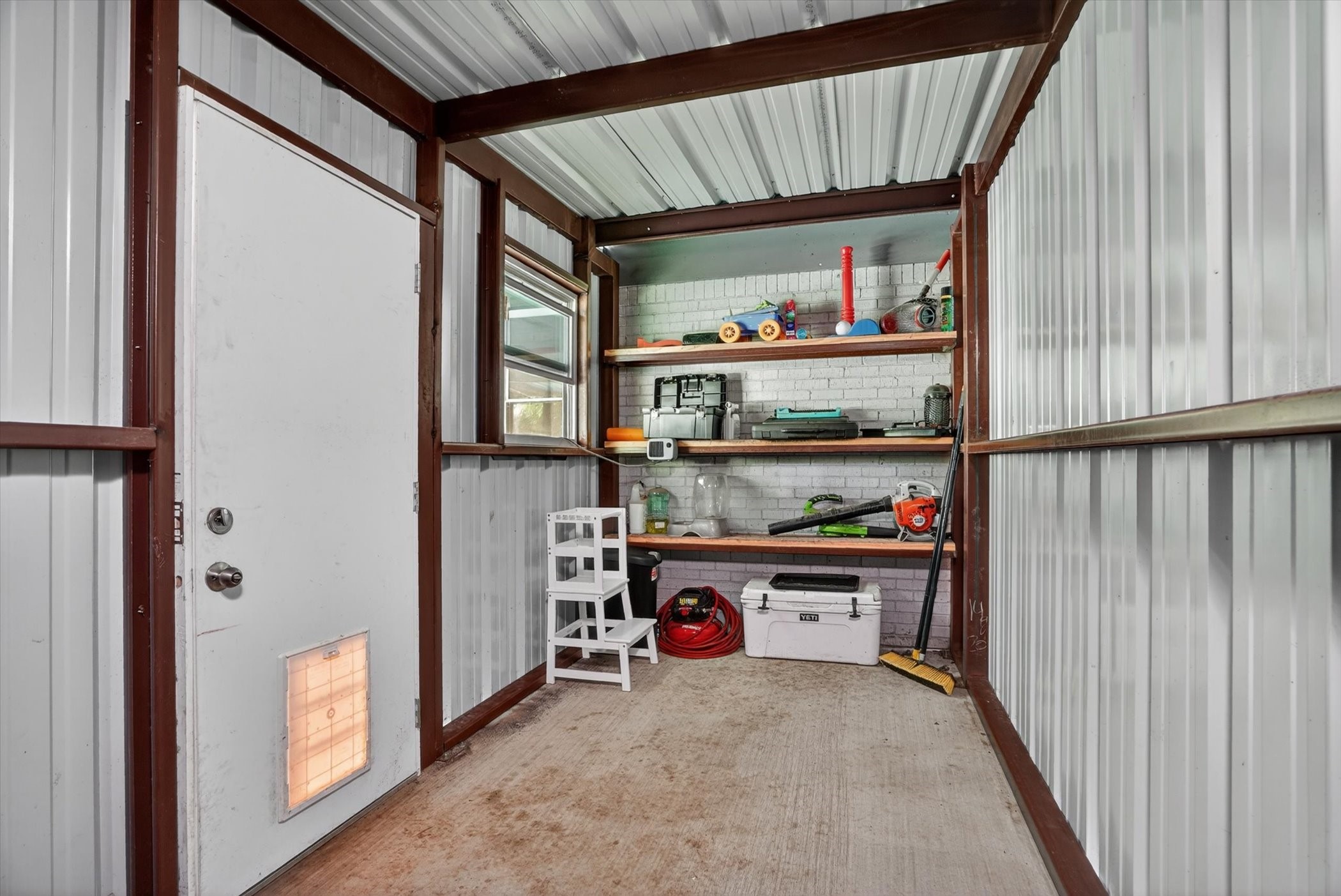 1120 Warden Street Benbrook TX 76126